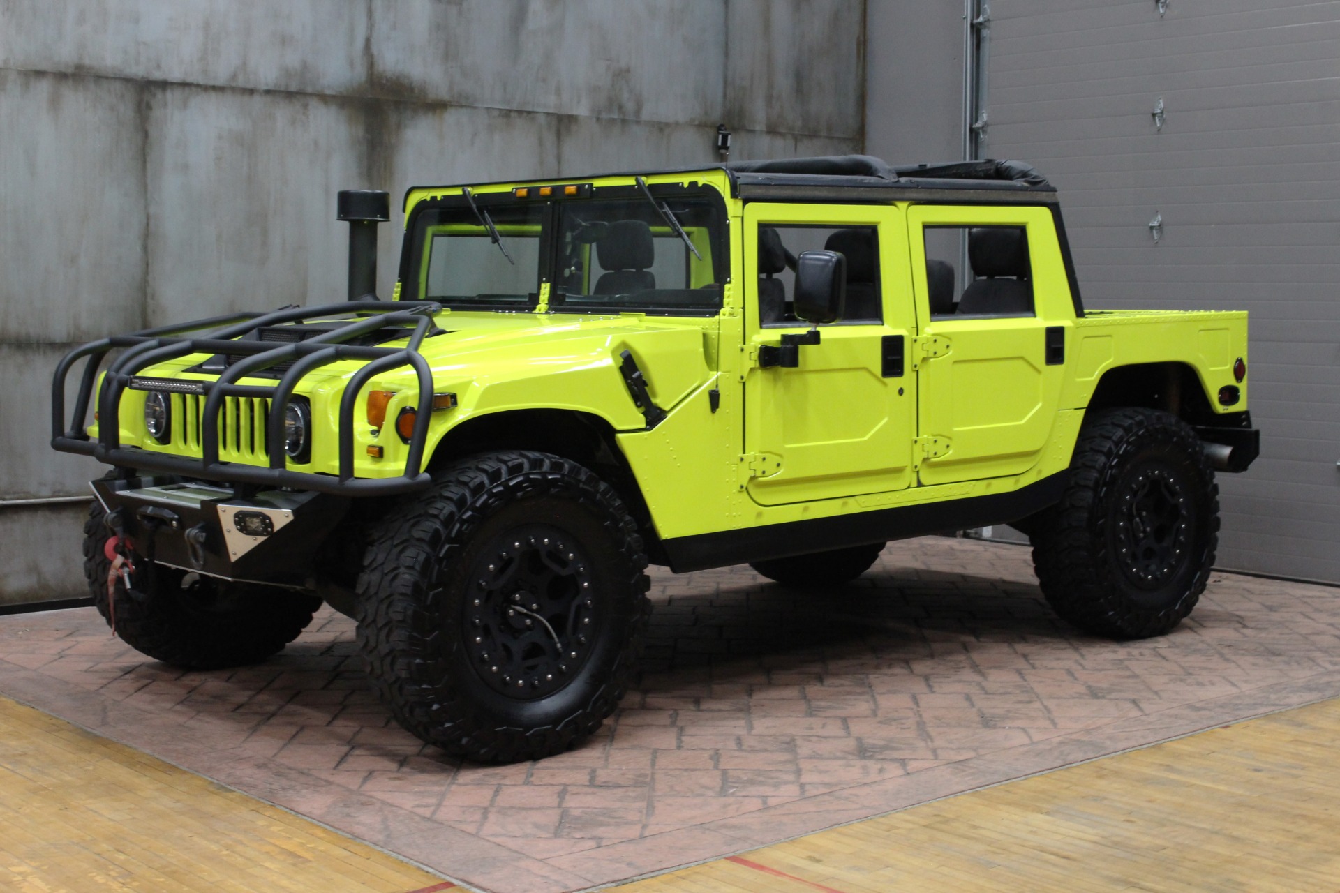 Used-2000-AM-General-Hummer-
