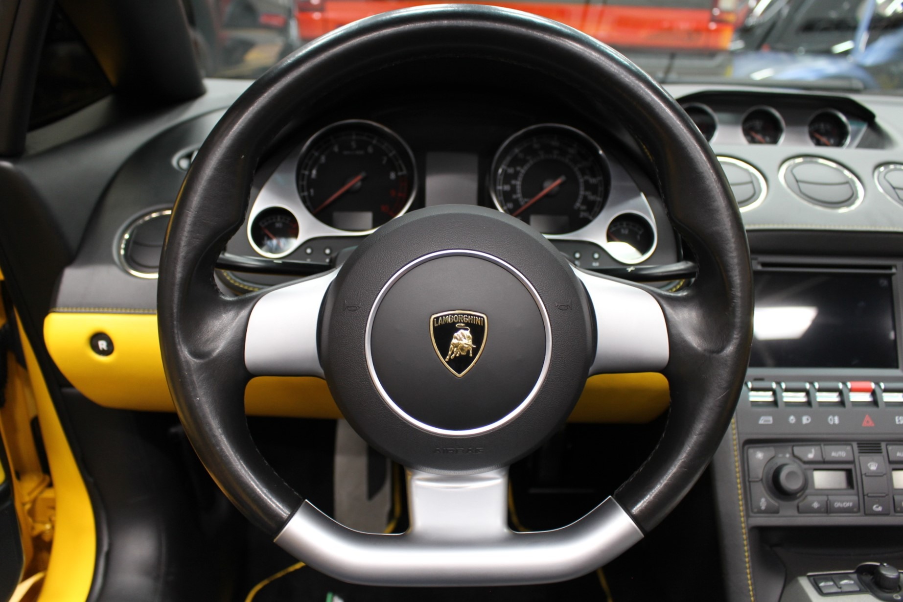 Gallardo Steering Wheel